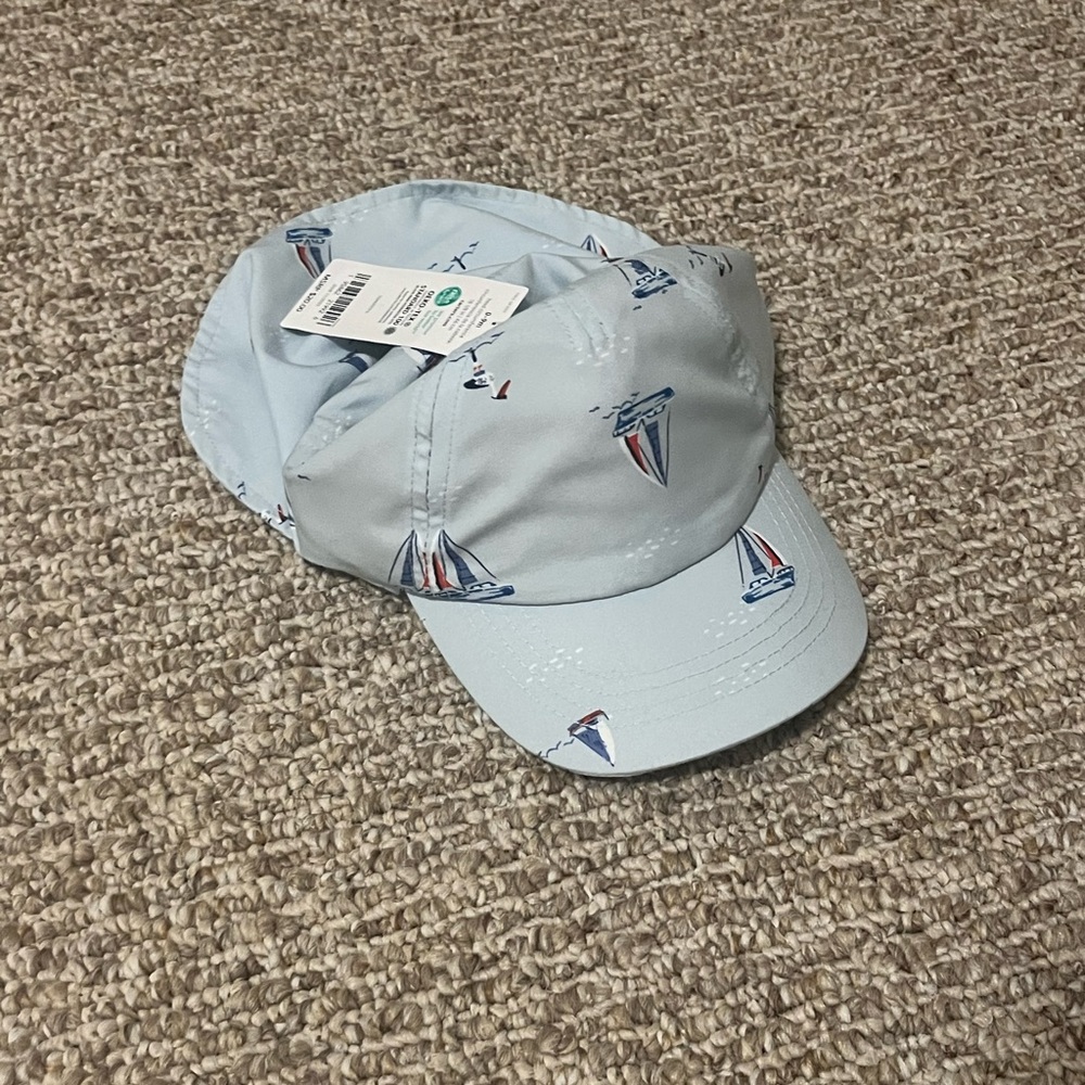Carter’s light blue sailboat hat 0-9m nwt